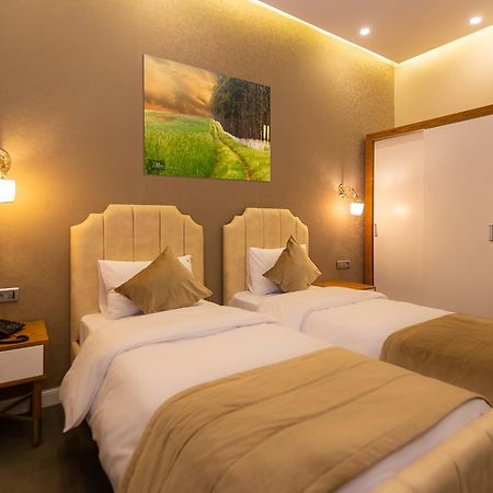 Aksent Hotel Баку Экстерьер фото