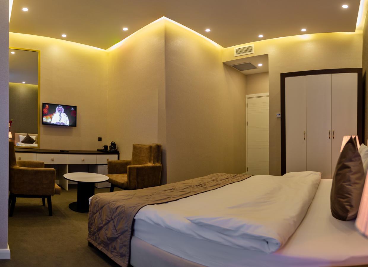 Aksent Hotel Баку Экстерьер фото